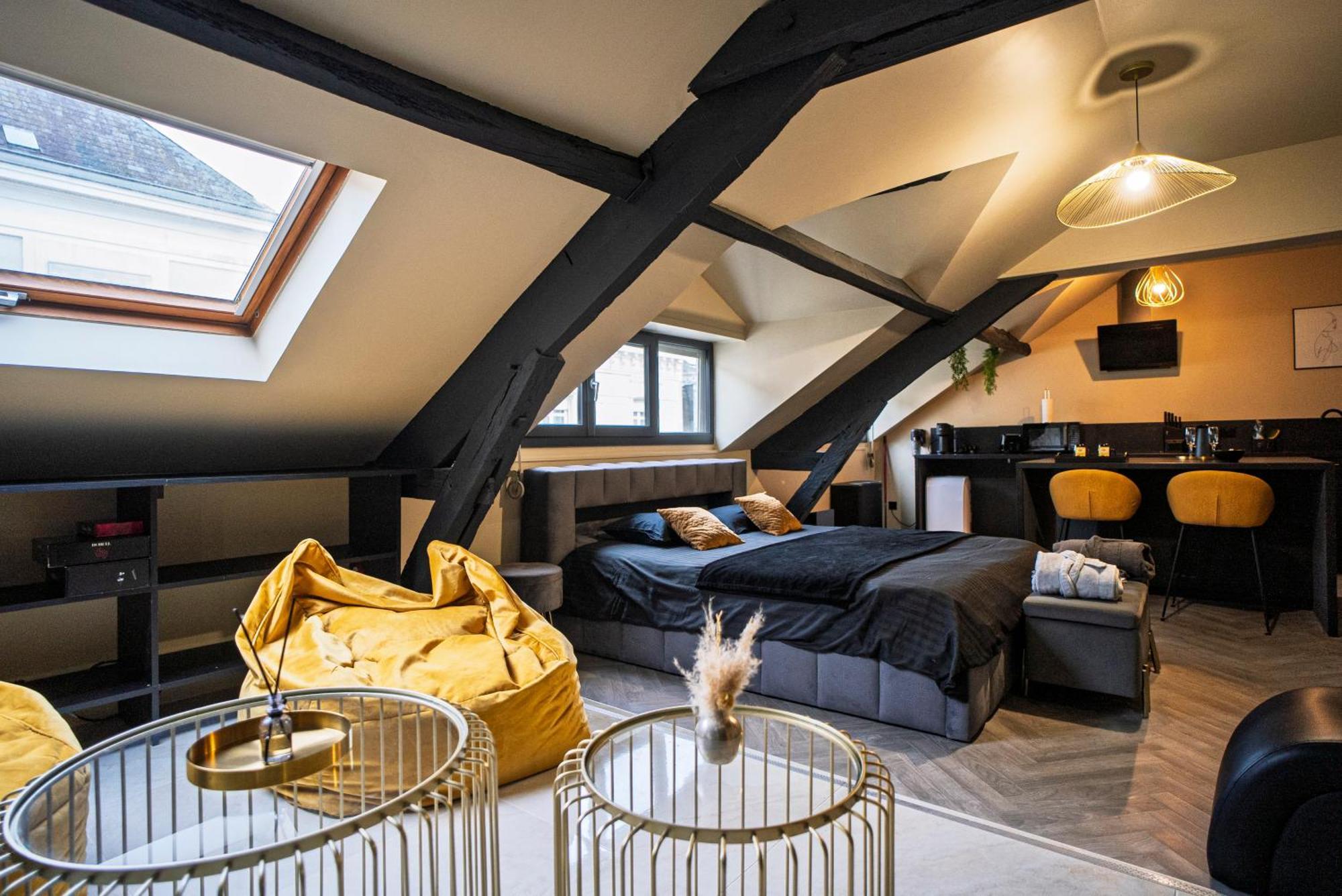 La Marble Room - Suite Balneo & Sauna Angers Exteriér fotografie